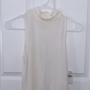 American eagle turtle neck top